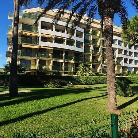 Egee Cannes